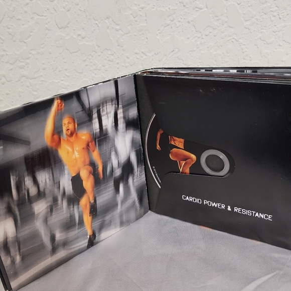 Insanity Beach Body Full 9 DVD Set - Picture 4 of 12